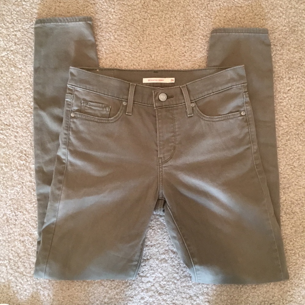Levi skinny jeans